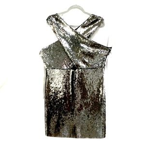 🌹Express Silver Sequin Mini Dress Sz 18🌹